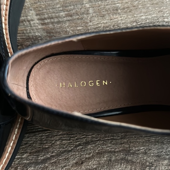 Navy Blue Patent Leather Oxford Shoes - Picture 2 of 5